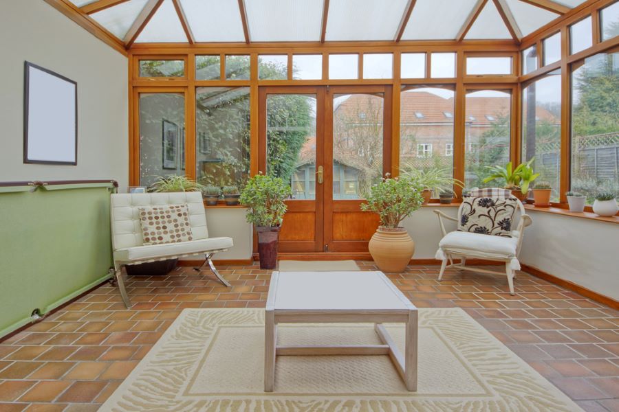 Cleaning the inside of a Conservatory